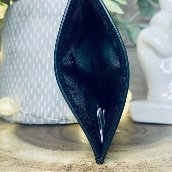 Kate Spade Lola Glitter Cardholder Gift Box Set - Picture 5 of 6